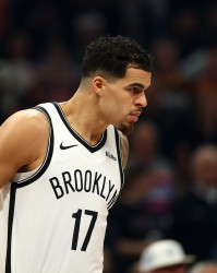 狗子28-当家球星！小迈克尔·波特半场9中5&amp;三分4中2砍13分2板2助2断