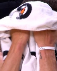 狗子28 app-库里下半场20分难阻勇士惨败 镜头捕捉失落一幕：坐板凳毛巾捂脸|斯蒂芬·库里|肯纳德|外线|亚特兰大老鹰队|金州勇士队_新浪体育_新浪新闻